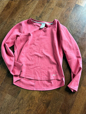 Nike Therma-FIT One Long-Sleeve Top Pink Medium